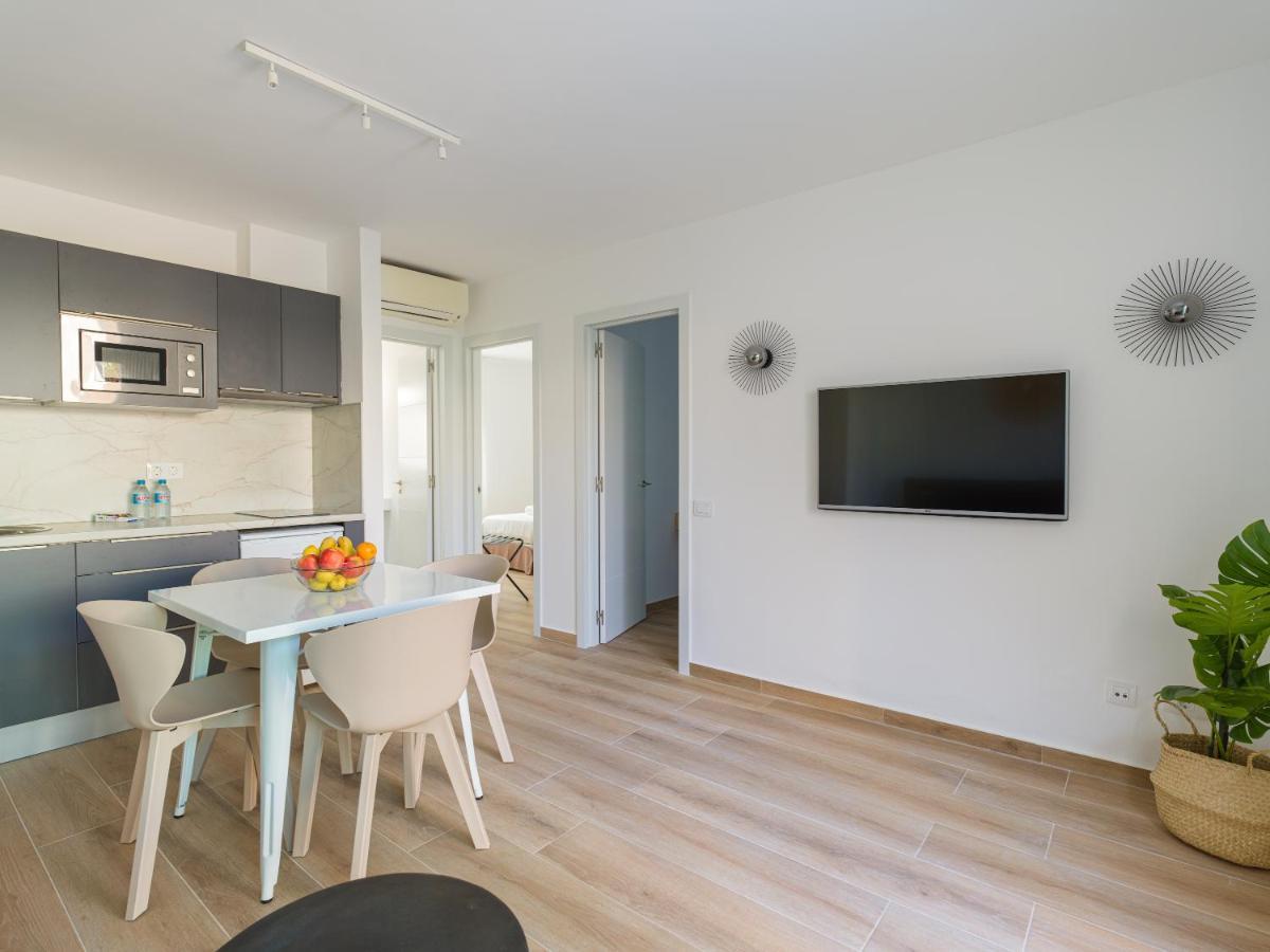 Homeforguest Moderno Apartamento Con Piscina En Corralejo Luaran gambar