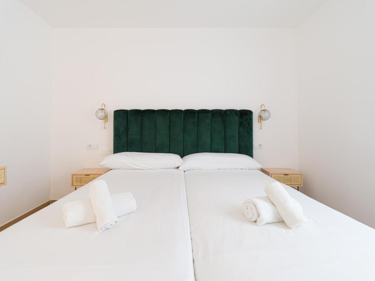 Homeforguest Moderno Apartamento Con Piscina En Corralejo Luaran gambar