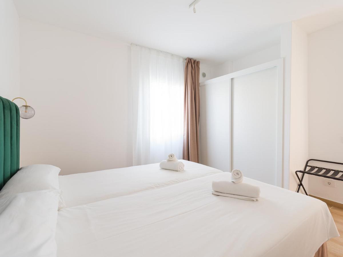Homeforguest Moderno Apartamento Con Piscina En Corralejo Luaran gambar