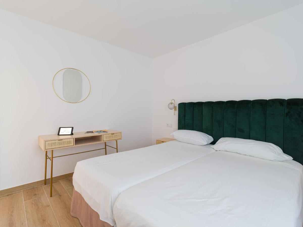 Homeforguest Moderno Apartamento Con Piscina En Corralejo Luaran gambar